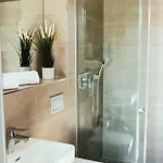 The Rix & Near Sbahn Neukoelln Apartman