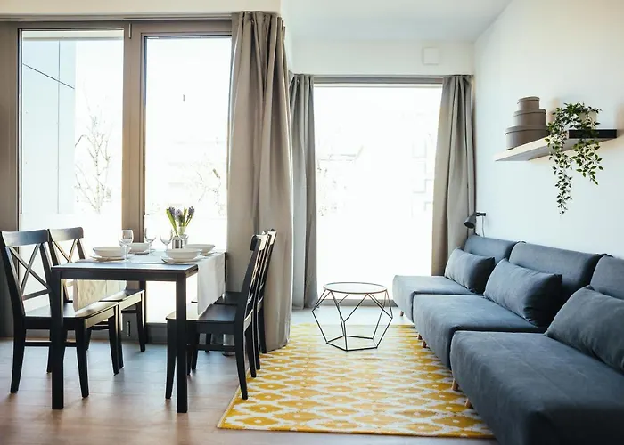 The Rix & Near Sbahn Neukoelln 베를린