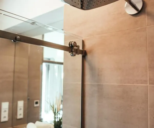 The Rix & Near Sbahn Neukoelln 베를린