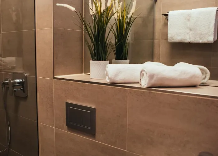 The Rix & Near Sbahn Neukoelln 아파트 *