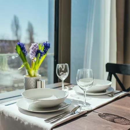The Rix & Suites Near Sbahn Neukolln Apartment *