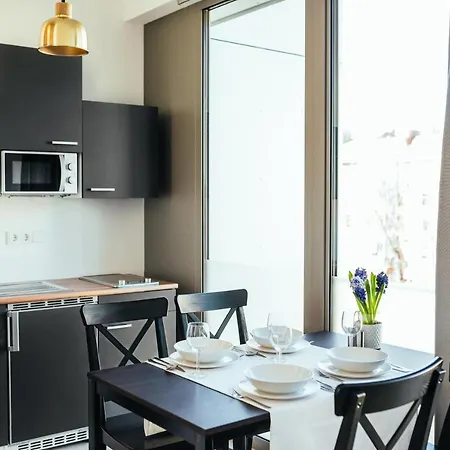 The Rix & Suites Near Sbahn Neukolln Appartamento *