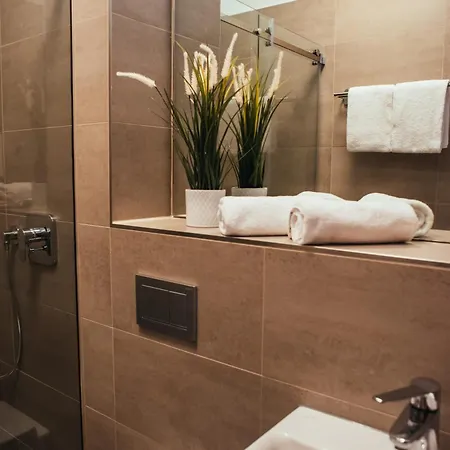 The Rix & Suites Near Sbahn Neukolln Appartamento *